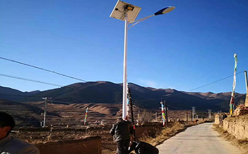 前海街道智慧路灯安装必备设计要素：打造高效智能的城市照明系统